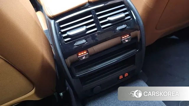 BMW 5 Series (G30) id 3590979 из Кореи 8