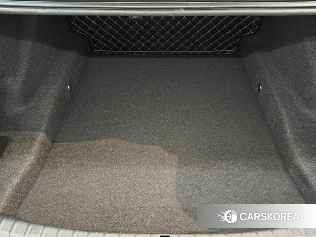 BMW 5 Series (G30) id 3873667 из Кореи 8