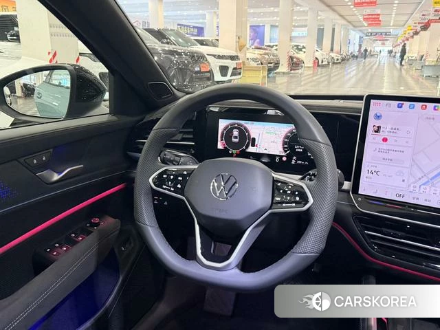 Volkswagen Passat id 4209329 из Китая 8