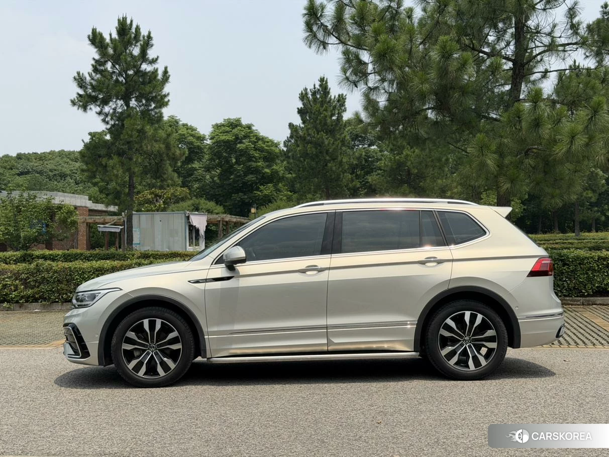 Volkswagen Tiguan L id 4510501 из Китая 8