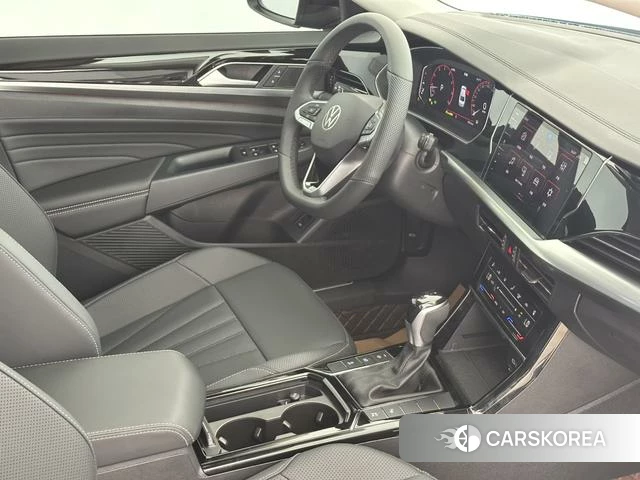 Volkswagen Passat id 4300203 из Китая 8