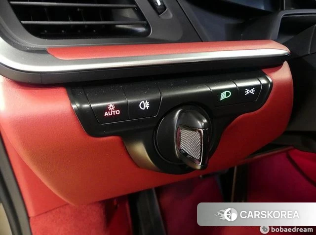 Porsche 911(992) id 4302713 из Кореи 8
