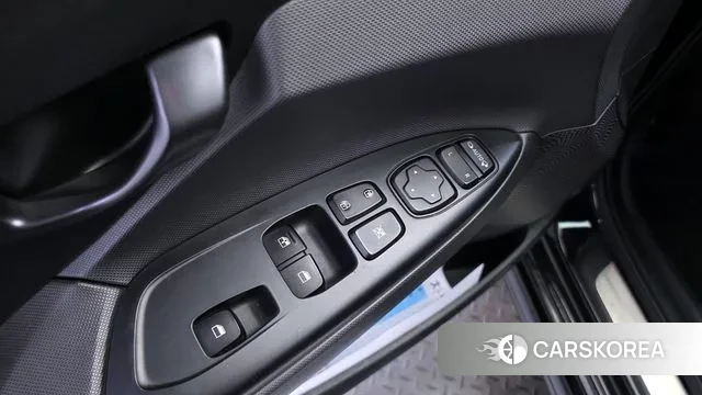 Hyundai Veloster (JS) id 3176675 из Кореи 8