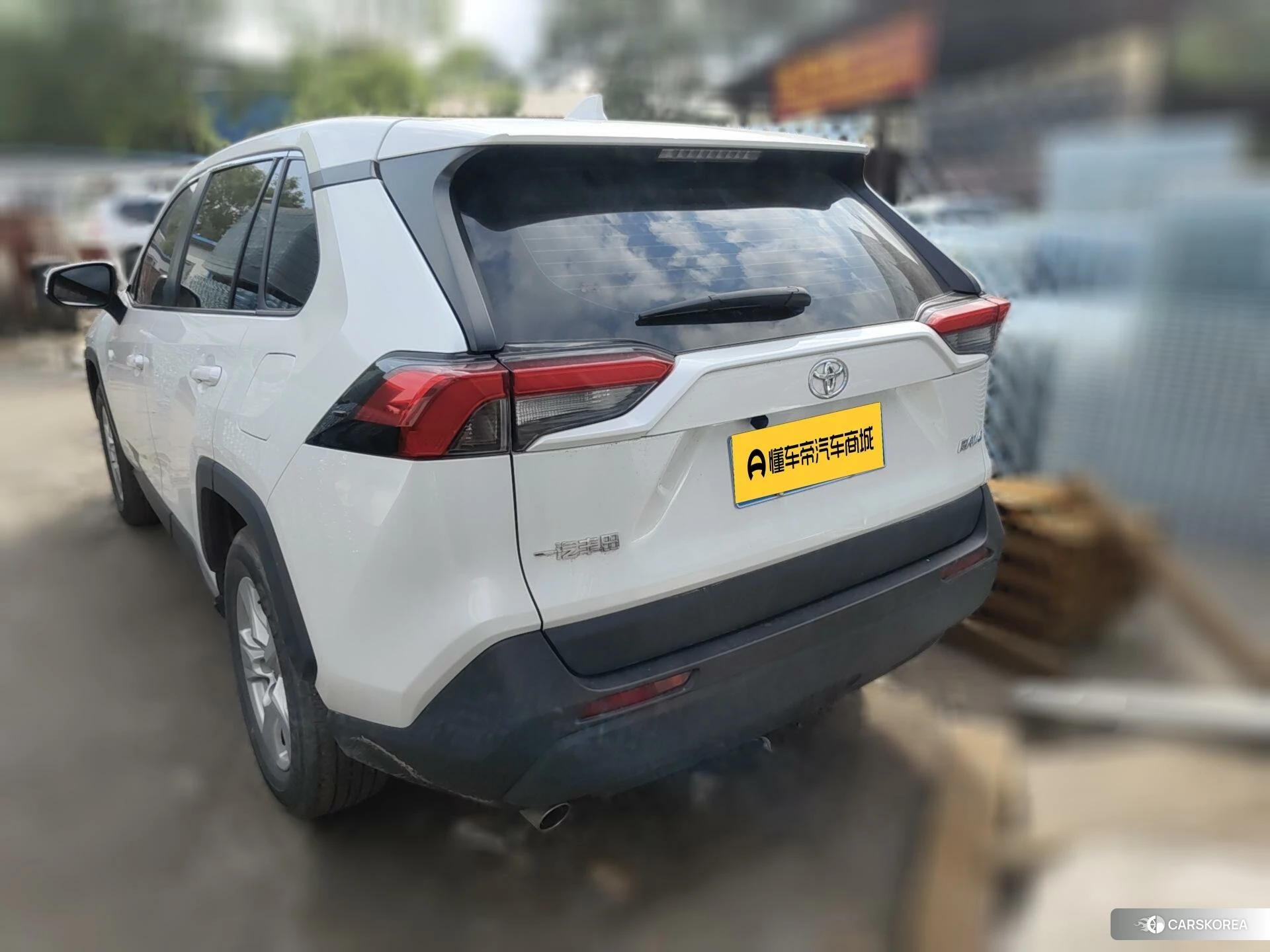 Toyota RAV4 Rongfang id 4485267 из Китая 8