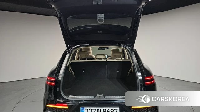 Genesis GV70 id 4201209 из Кореи 8