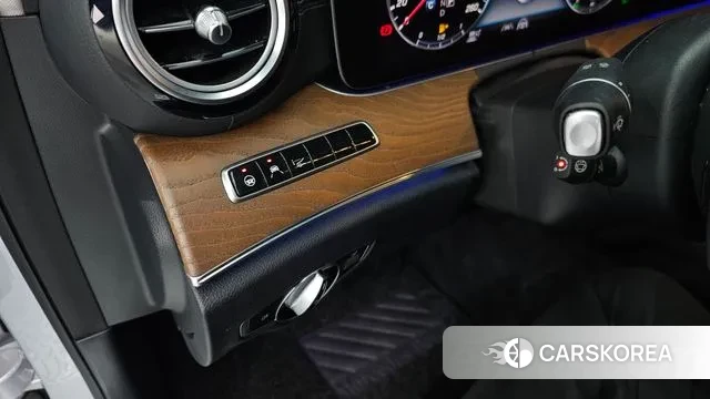 Mercedes-Benz E-Class W213 id 3291443 из Кореи 8