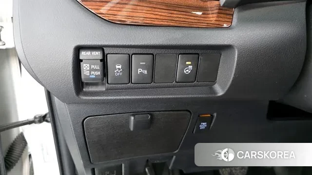 Toyota Sienna id 3418253 из Кореи 8