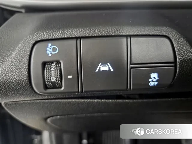 Hyundai Avante (CN7) id 3453995 из Кореи 8