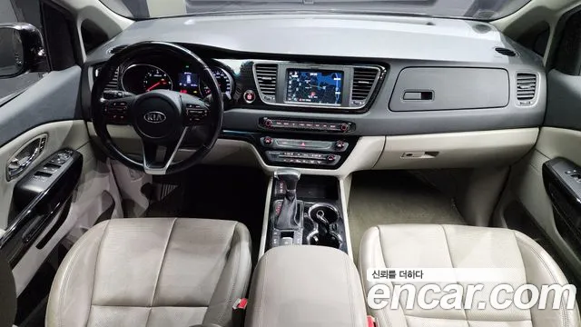 Kia The New Carnival id 2680448 из Кореи 8