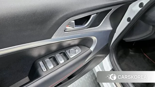 Genesis The New G70 Shooting Brake id 3104800 из Кореи 8