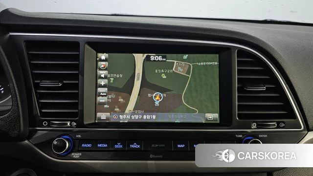 Hyundai Avante AD id 3905803 из Кореи 8