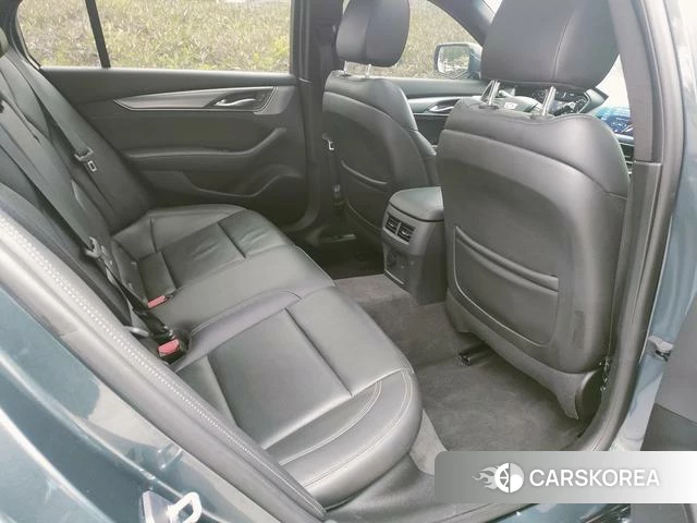 Cadillac CT5 id 3857937 из Китая 8