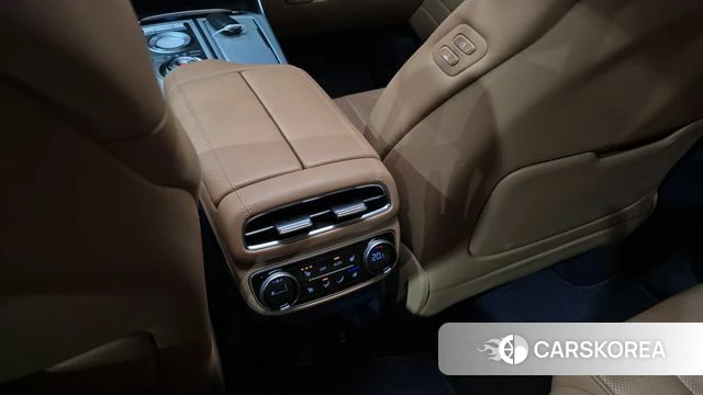 Genesis GV80 id 3924237 из Кореи 8