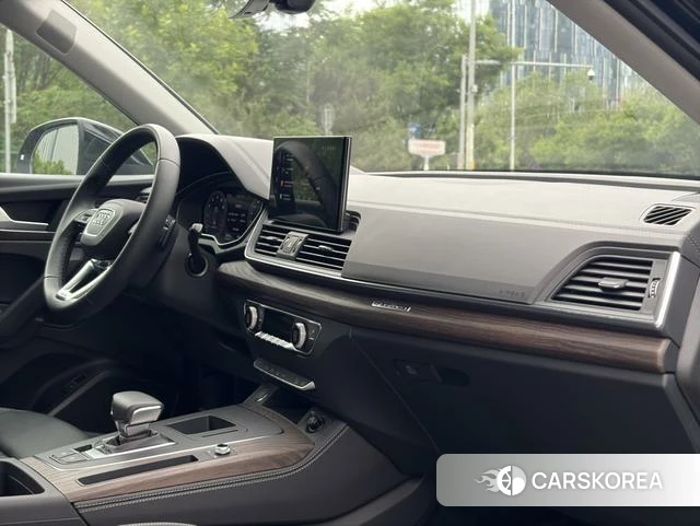 Audi Q5L id 4368315 из Китая 8