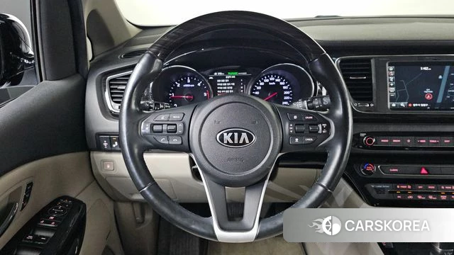 Kia The New Carnival id 4755179 из Кореи 8