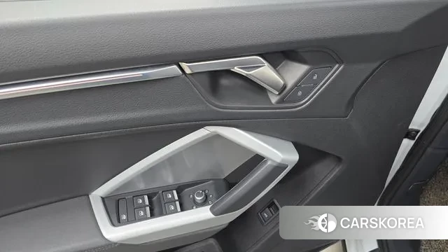 Audi Q3 (F3) id 3707109 из Кореи 8