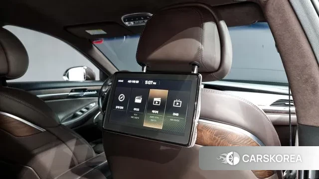 Genesis G90 id 3562962 из Кореи 8