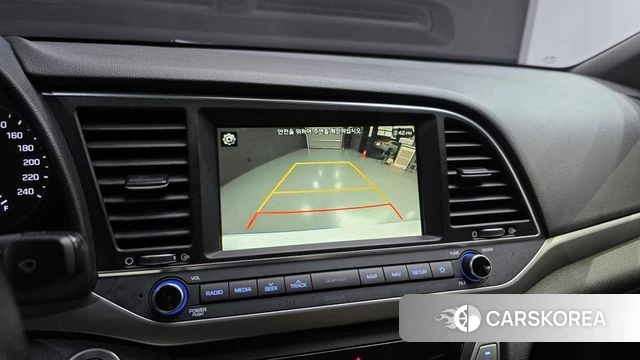 Hyundai Avante AD id 4667798 из Кореи 8