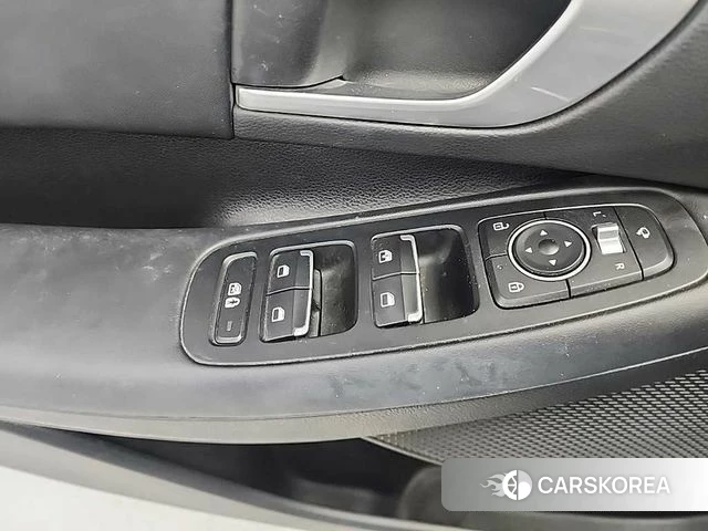 Hyundai Sonata (DN8) id 3872935 из Кореи 8