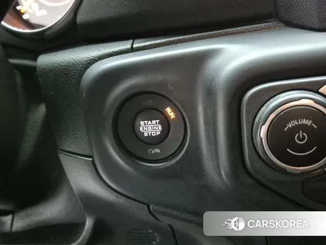 Jeep Wrangler (JL) id 3060243 из Кореи 8