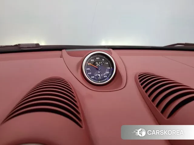 Porsche 718 Boxster id 3002347 из Кореи 8