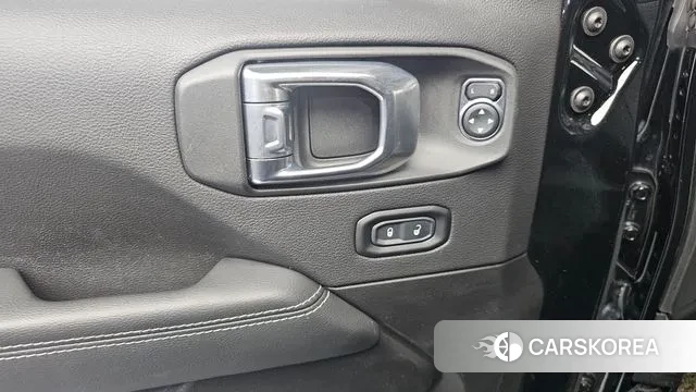 Jeep Wrangler (JL) id 3600540 из Кореи 8