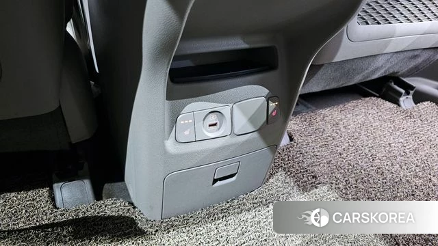 Kia The New Carnival id 4378041 из Кореи 8