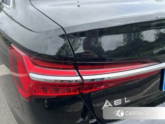 Audi A6L id 4399674 из Китая 8