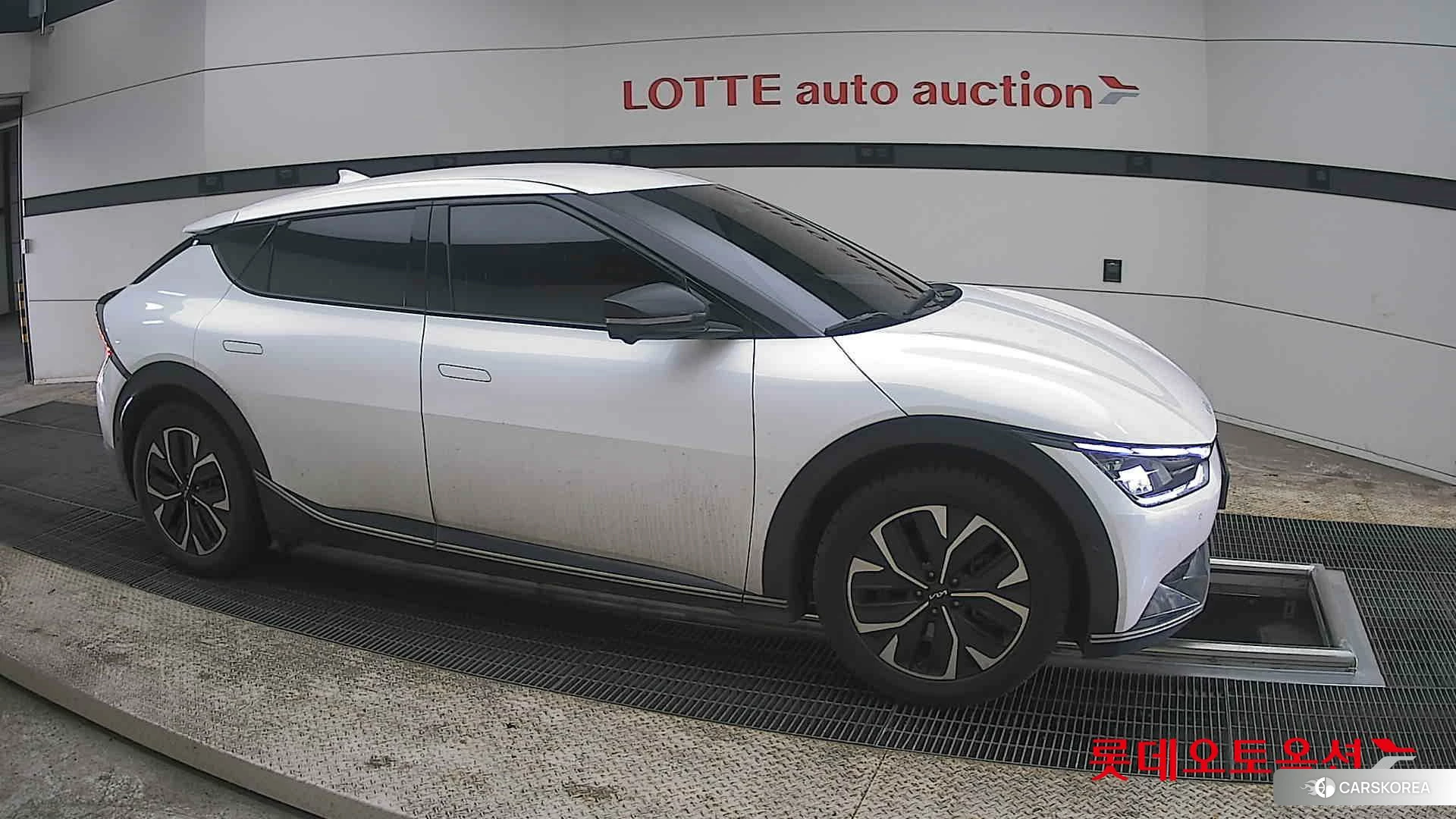 Kia EV6 id 3888405 из Кореи 8