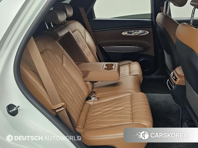 Genesis GV70 id 3914545 из Кореи 8