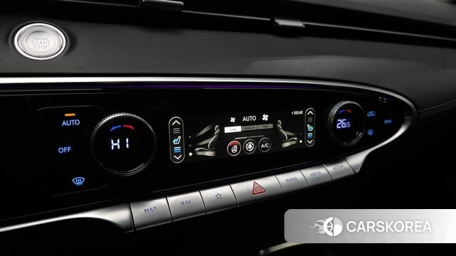 Genesis GV70 id 3799476 из Кореи 8