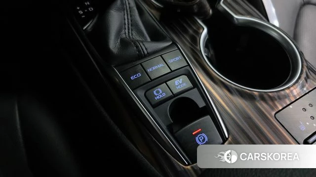 Toyota Camry (XV70) id 4350769 из Кореи 8