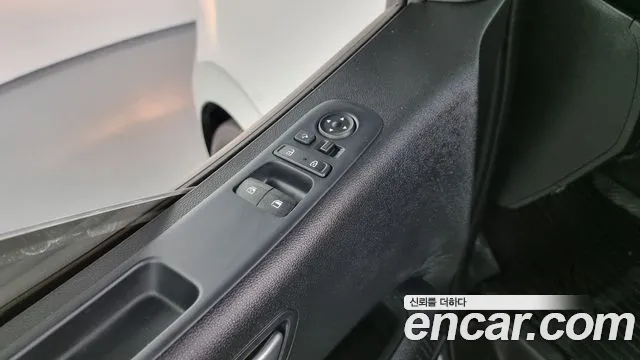 Hyundai Staria id 2500917 из Кореи 8