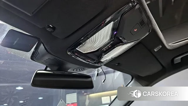 BMW 5 Series (G30) id 3351397 из Кореи 8