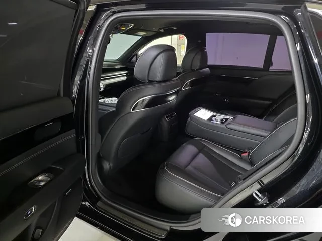 Genesis G90 (RS4) id 3550670 из Кореи 8