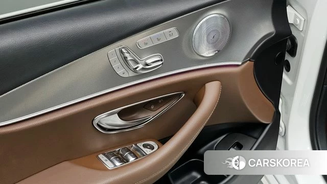 Mercedes-Benz E-Class W213 id 4020206 из Кореи 8