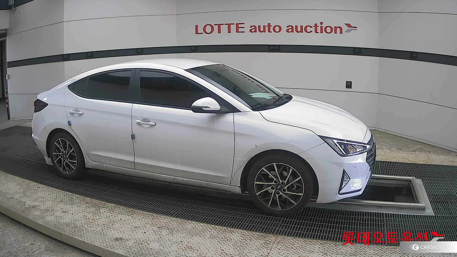 Hyundai Avante id 4289330 из Кореи 8