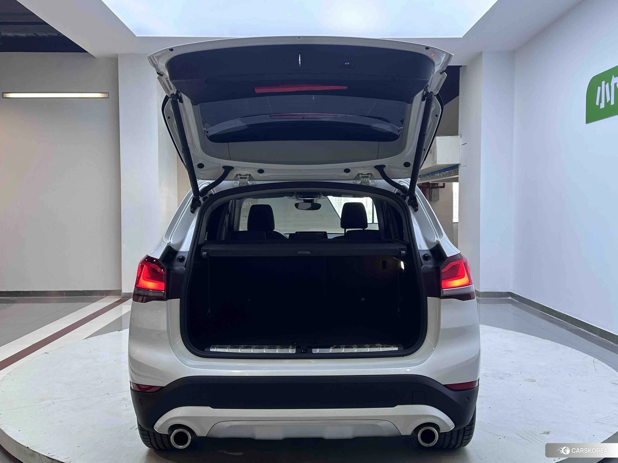 BMW X1 id 4454466 из Китая 8