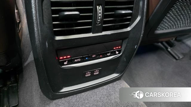 BMW i4 id 4572230 из Кореи 8