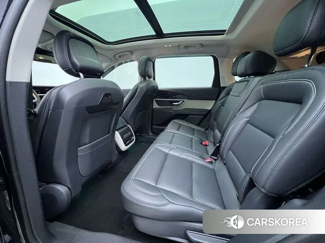 Lincoln Navigator id 4236349 из Китая 8