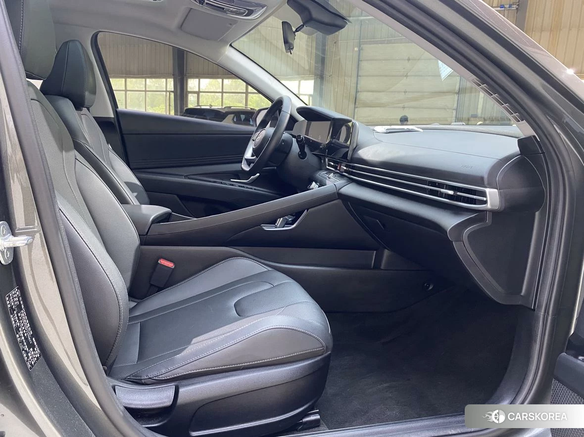 Hyundai Elantra id 4513599 из Китая 8