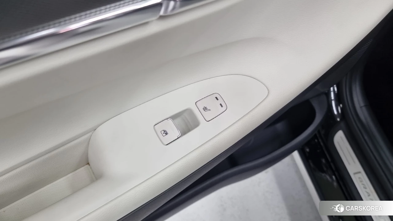 Hyundai The New Grandeur IG id 4547714 из Кореи 8