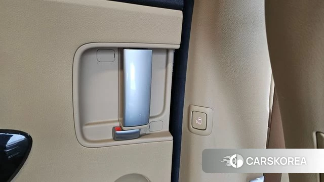 Kia The New Carnival id 3936812 из Кореи 8