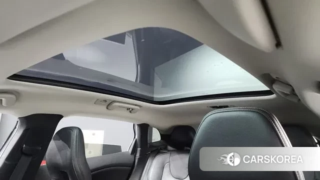 Volvo V40 Cross-Country id 3563194 из Кореи 8