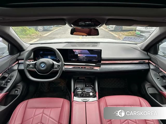 BMW i5 id 4275940 из Китая 8