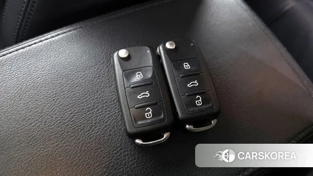 Volkswagen The New Passat id 3515211 из Кореи 8