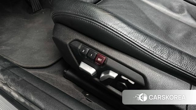 BMW 3 Series (F30) id 4448113 из Кореи 8