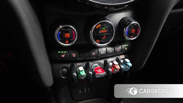 Mini Cooper Convertible id 4596273 из Кореи 8