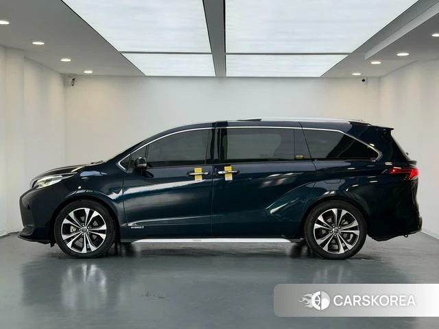 Toyota Grevia id 4198797 из Китая 8