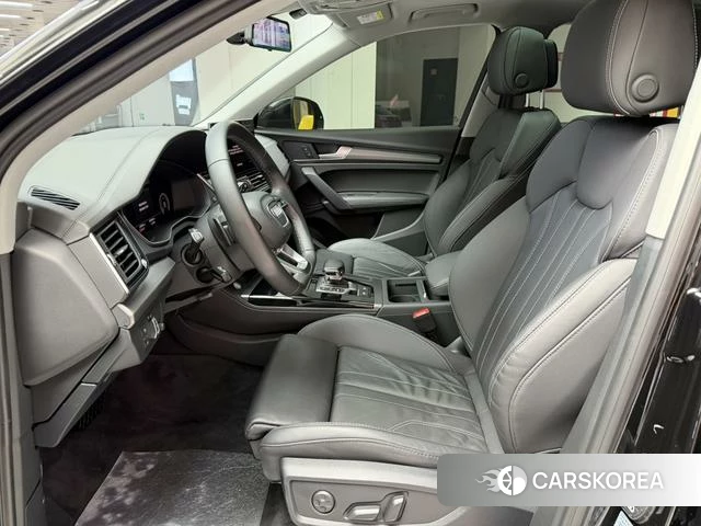 Audi Q5L id 4321135 из Китая 8